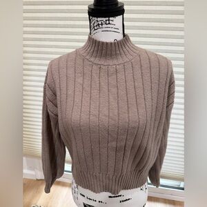 Women's Ribbed Knit Sweater - Brown